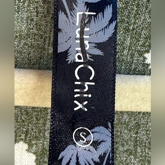 Free People Luna Chix NWT Beautiful dress amazing green and cream dress - Picture 11 of 11